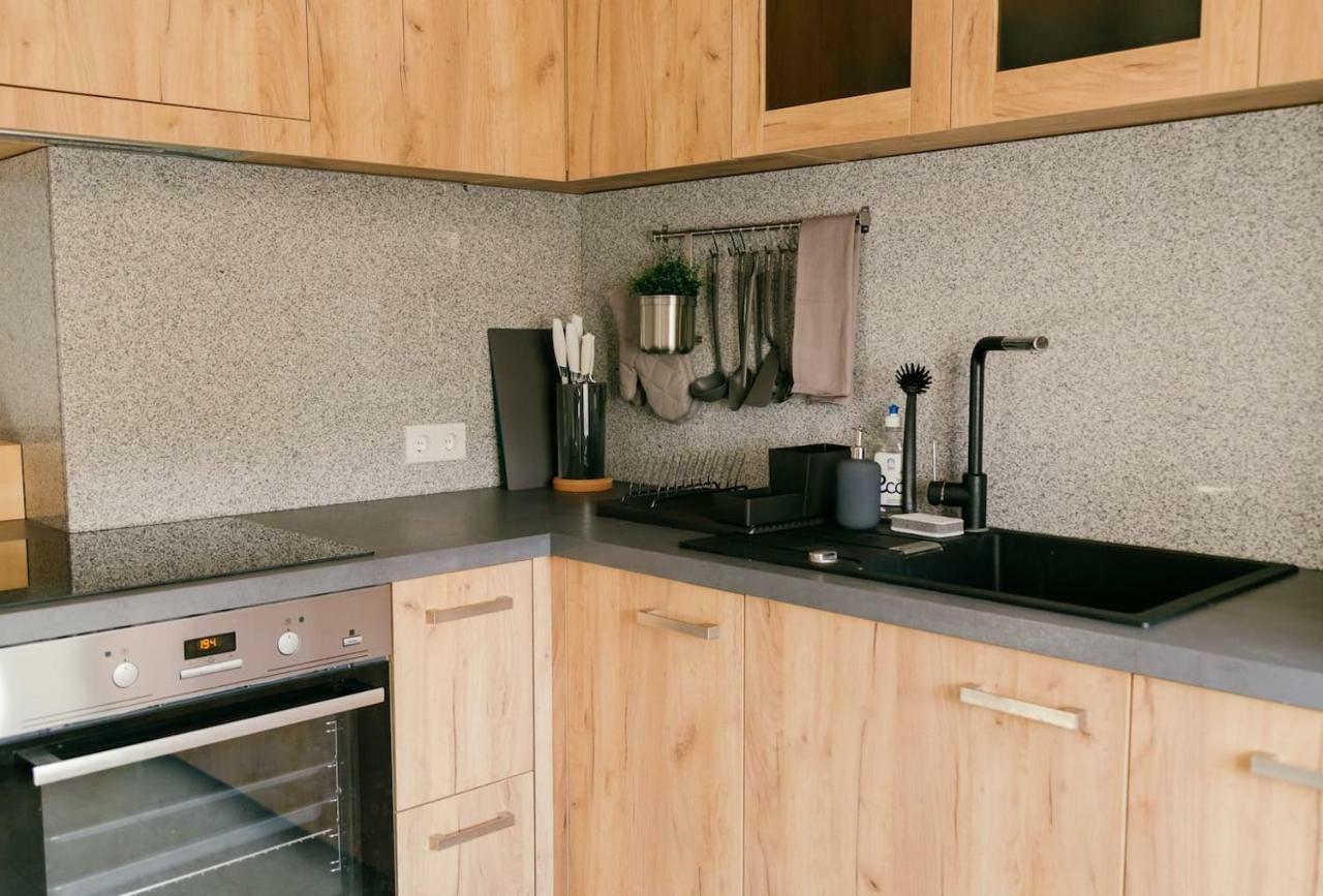 Izu Home Рига Экстерьер фото