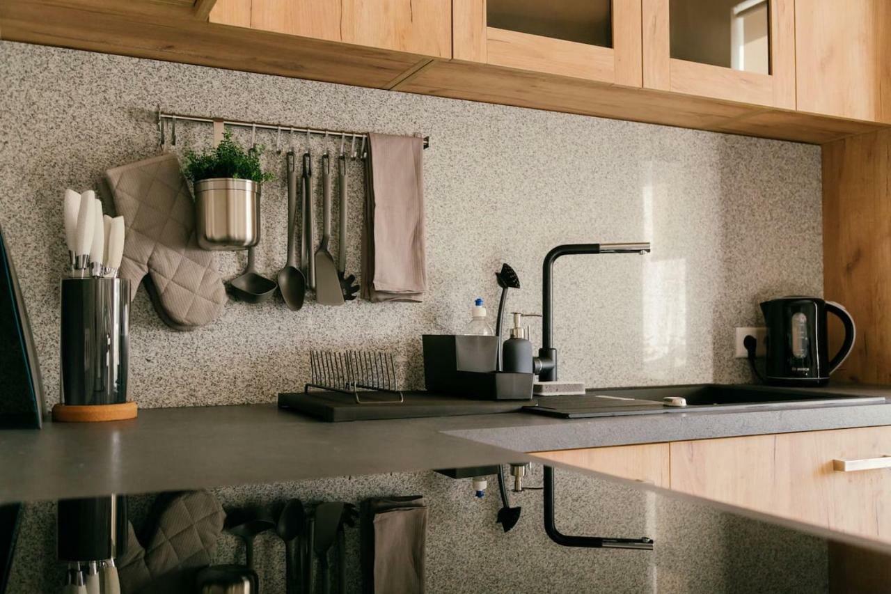 Izu Home Рига Экстерьер фото